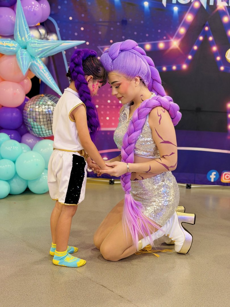 Anuncio de Azulandia Entertainment: Organización de eventos infantiles